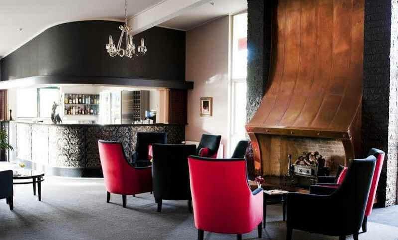 ฮาร์ทแลนด์โฮเต็ลครอยดอน Hotel กอร์ ภายนอก รูปภาพ